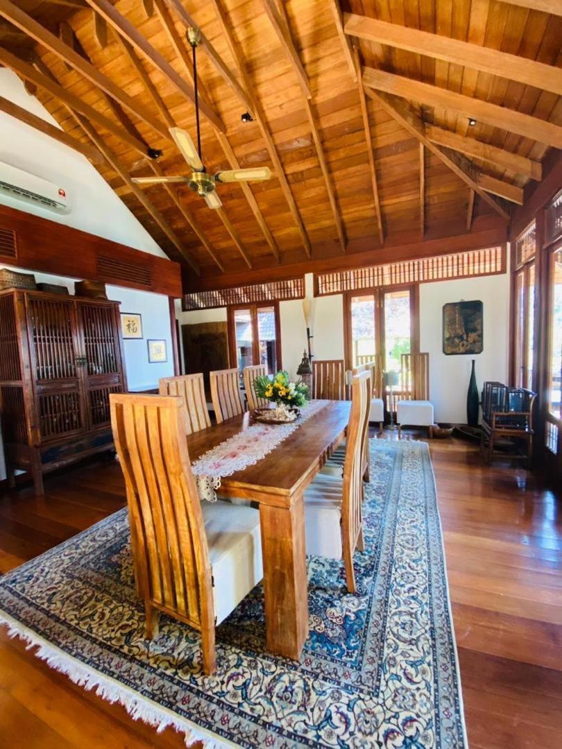 Homestay Hidden Paradise Private Master Bedroom Villa,langkawi Teluk Datai
